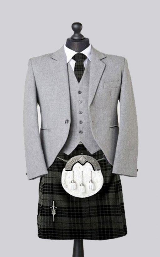 Scottish Wedding Outfit